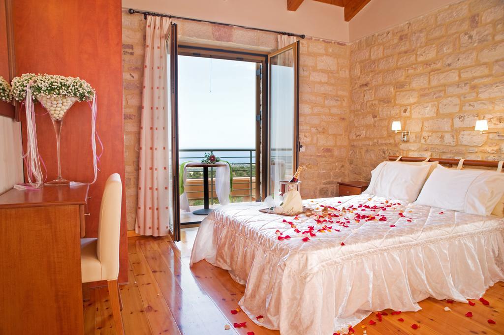 Enastron Villas Kyparissia Cameră foto