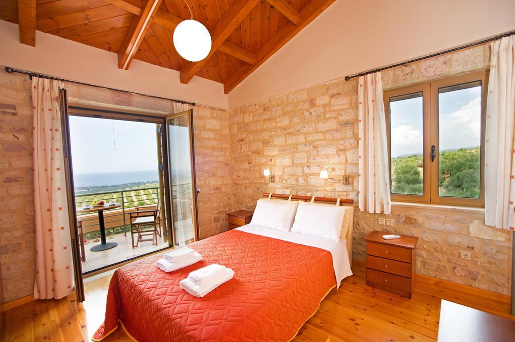 Enastron Villas Kyparissia Cameră foto
