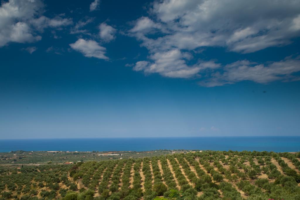 Enastron Villas Kyparissia Exterior foto